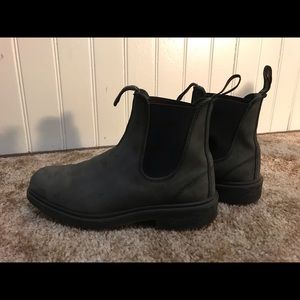 Blundstone “rustic black” boots AU size 6/ US W 9